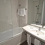 Art Paris Est Apart-hotel