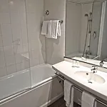 Apart-hotel Art Paris Est Pantin