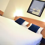 Apart-hotel Art Paris Est Pantin
