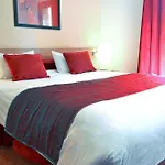 Art Paris Est Aparthotel