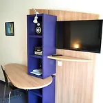 Art Paris Est Apart-hotel 3*