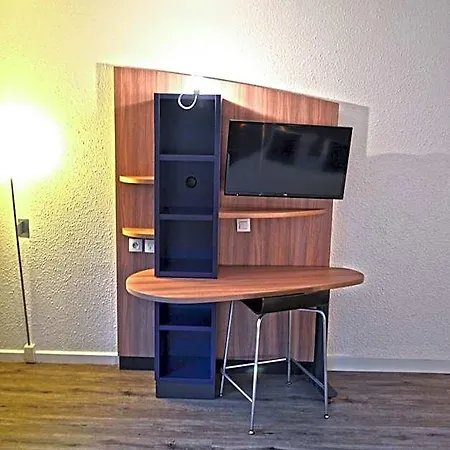Art Paris Est Lejlighedshotel 3*