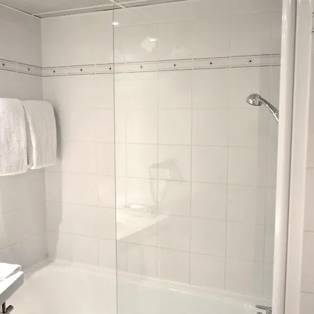 Lejlighedshotel Art Paris Est 3*