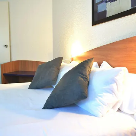Art Paris Est Lejlighedshotel 3*