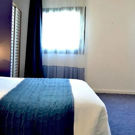 Art Paris Est Lejlighedshotel 3*