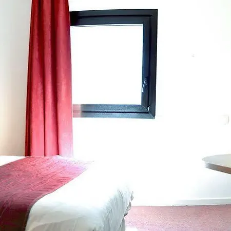 Lejlighedshotel Art Paris Est 3*