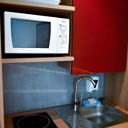 Lejlighedshotel Art Paris Est 3*